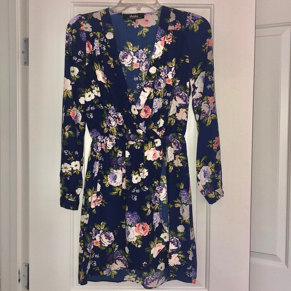 Lulus long sleeve navy floral dress size S